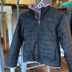 Girls north face reversible jacket size medium (10/12)